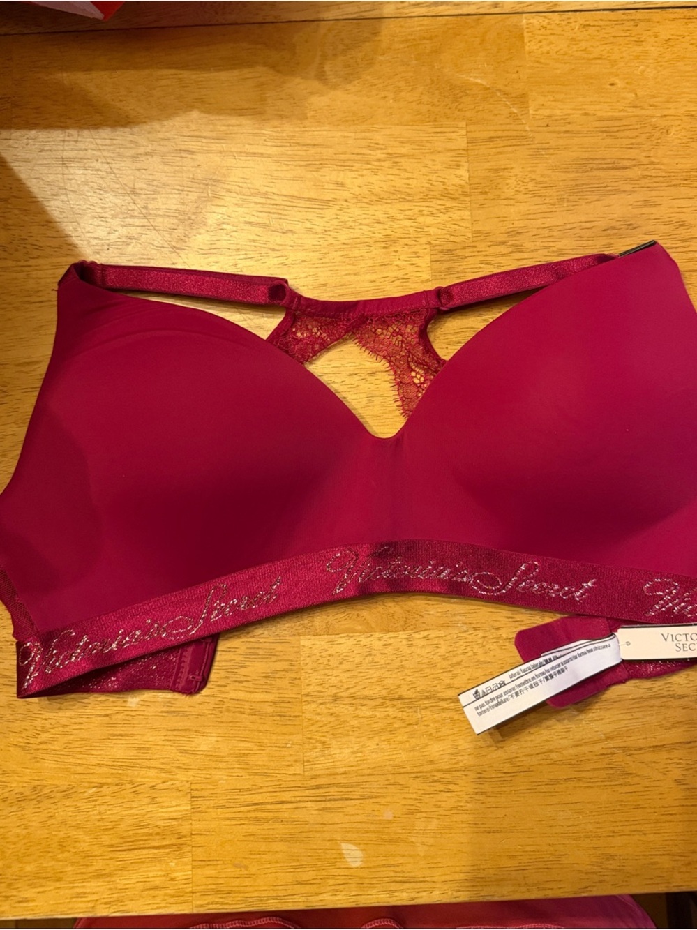 Victoria's Secret Wireless Bra in Raspberry Fuchsia